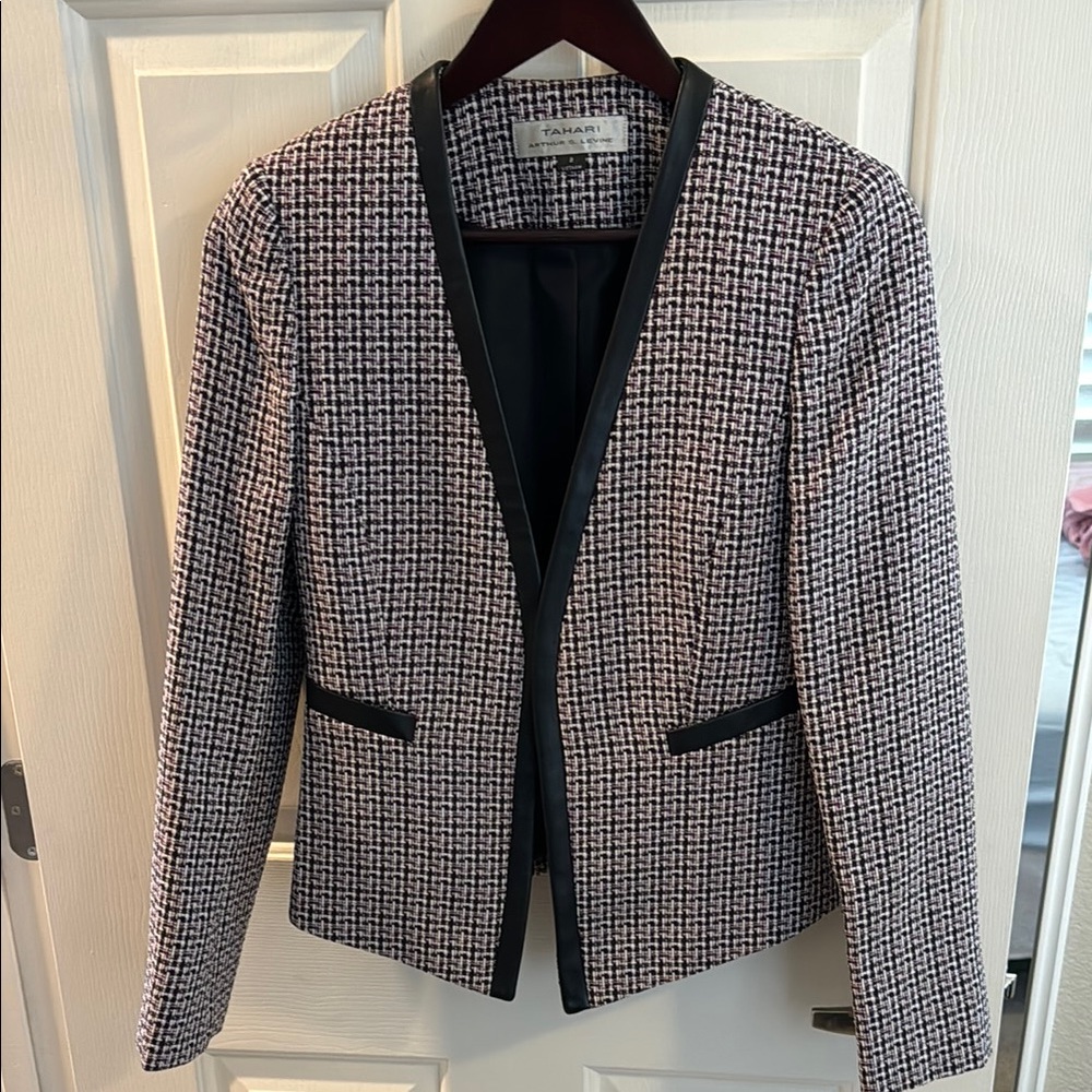 Tahari Arther S. Levine Blazer Jacket Coat